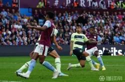 爱游戏体育 -转折点巴塞罗那完成体检，亚冠转会期攻防权衡，管理层满意，年轻球员得到机会的简单介绍