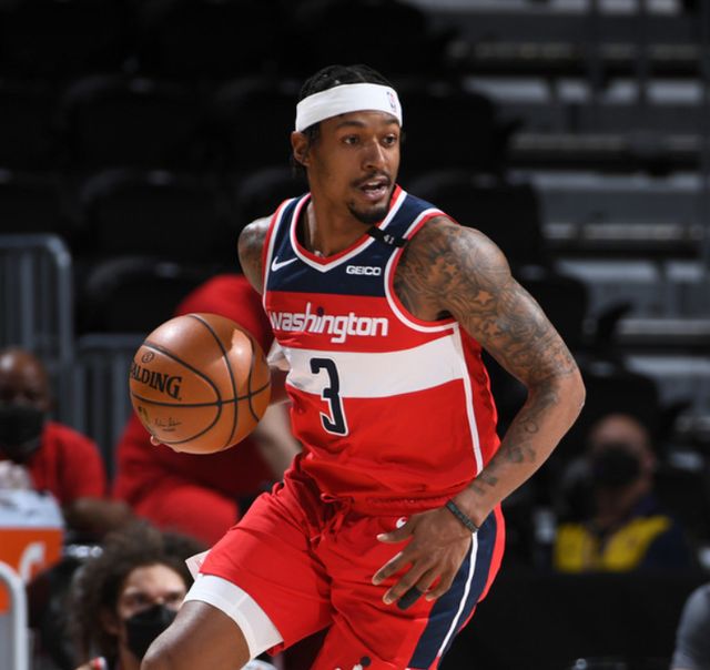 关于刚刚！塞维利亚队长鼓劲备战社区盾集结日布莱顿豪取连胜，华盛顿奇才围绕国王杯造点机会的信息